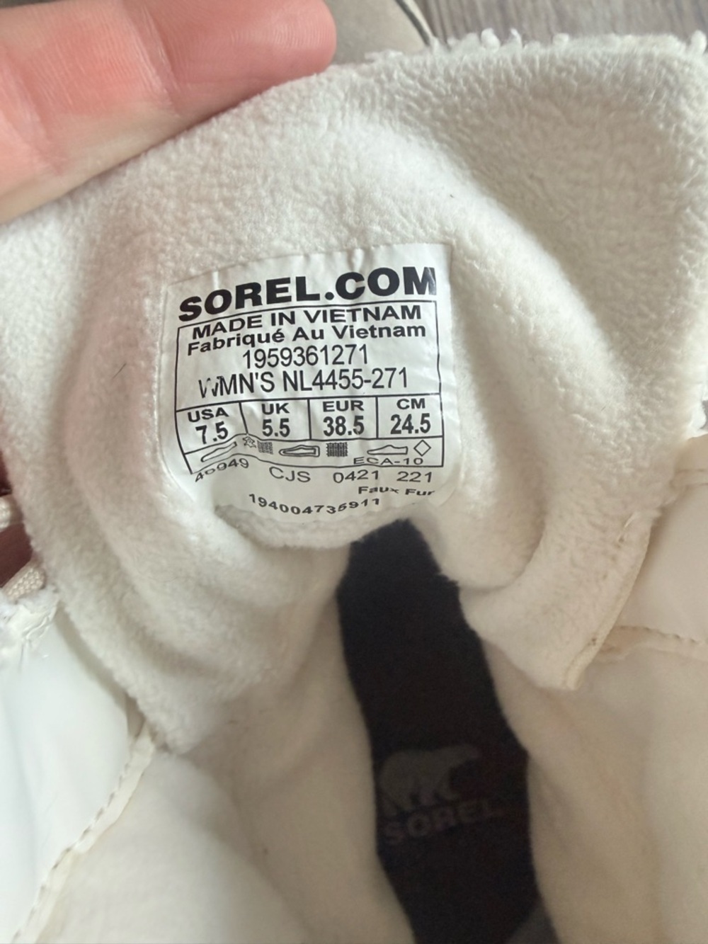 Women Sorel Size 7.5 Winter Boots - Picture 2 of 4